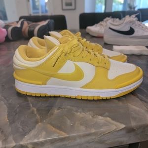 Size 9 yellow Nike Air Force ones